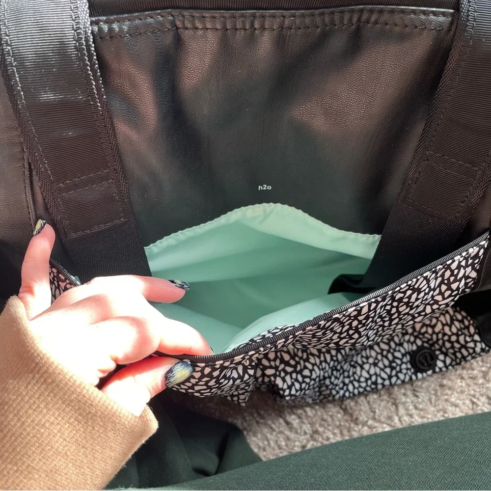 EUC Lululemon Free To Be Bag in Miss Mosaic Black / Black - Picture 4 of 15